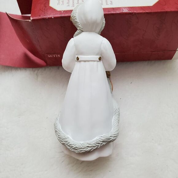 Hallmark 1997 Kolyada Christmas Visitors Collectors Series Keepsake Ornament. - Picture 7 of 10